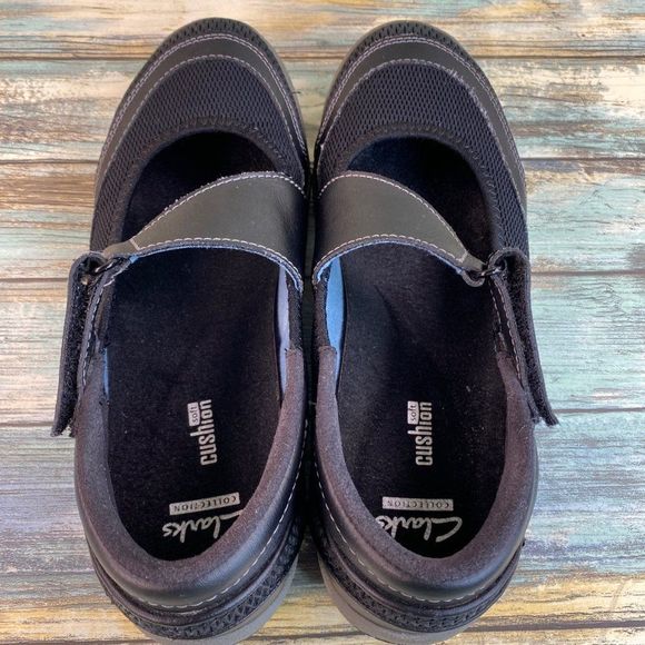 Clarks Womens Black Leather Hook & Loop Mary Jane Shoe Size 6.5M Round Toe Flats - Picture 4 of 10
